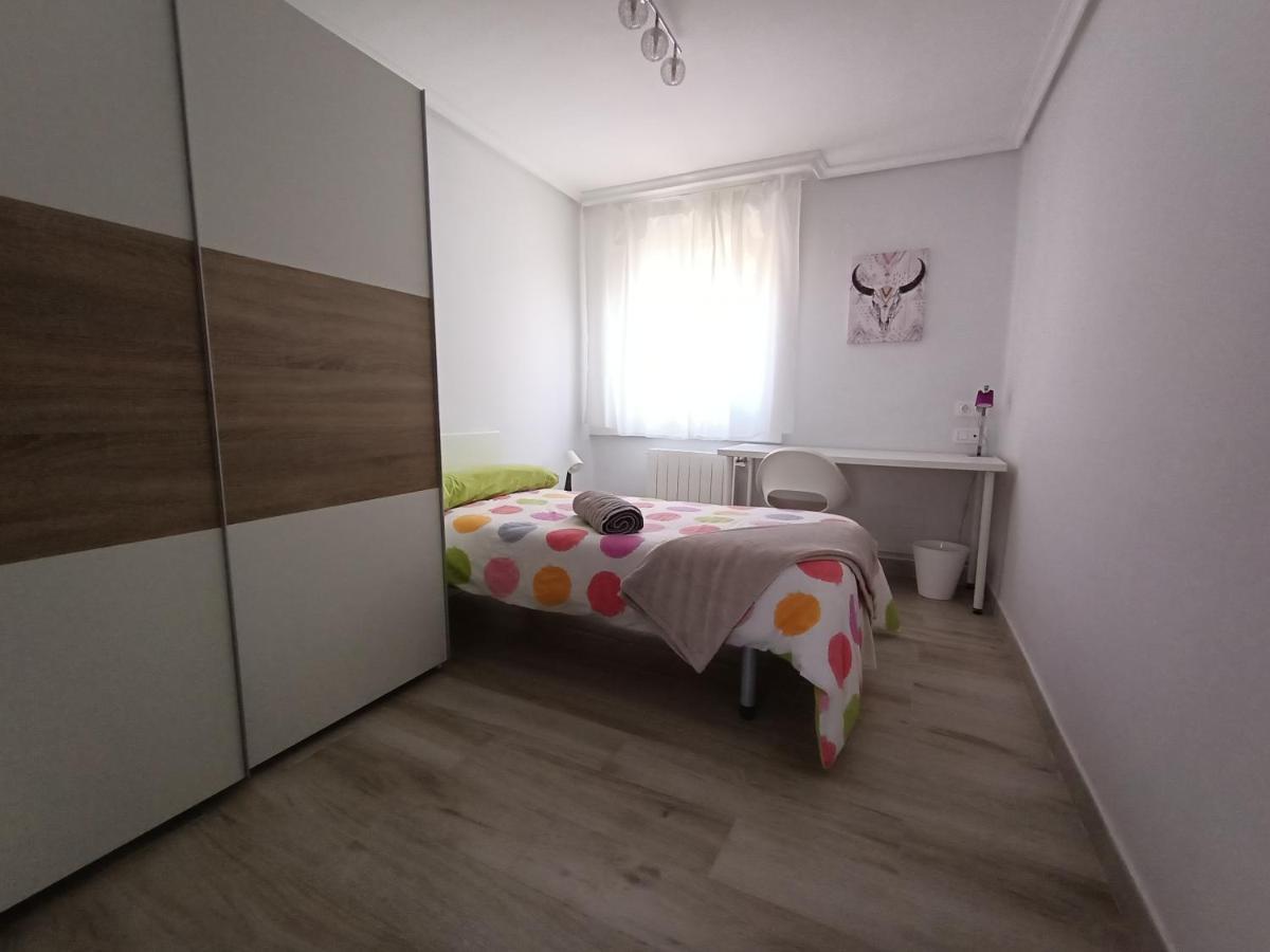 Ferienwohnung Piso San Roque 3 Hab Cerca Del Centro Y Universidad Santander Exterior foto