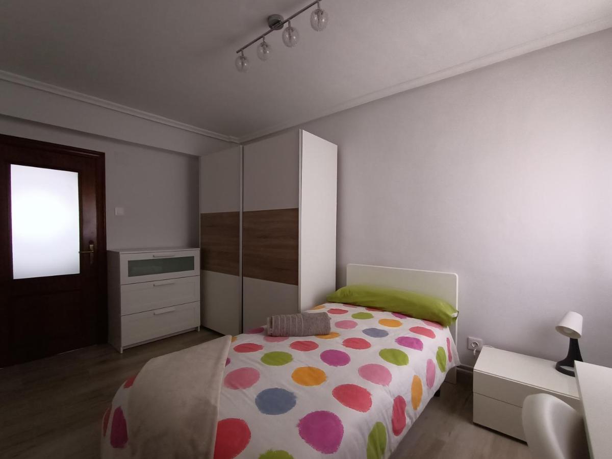 Ferienwohnung Piso San Roque 3 Hab Cerca Del Centro Y Universidad Santander Exterior foto